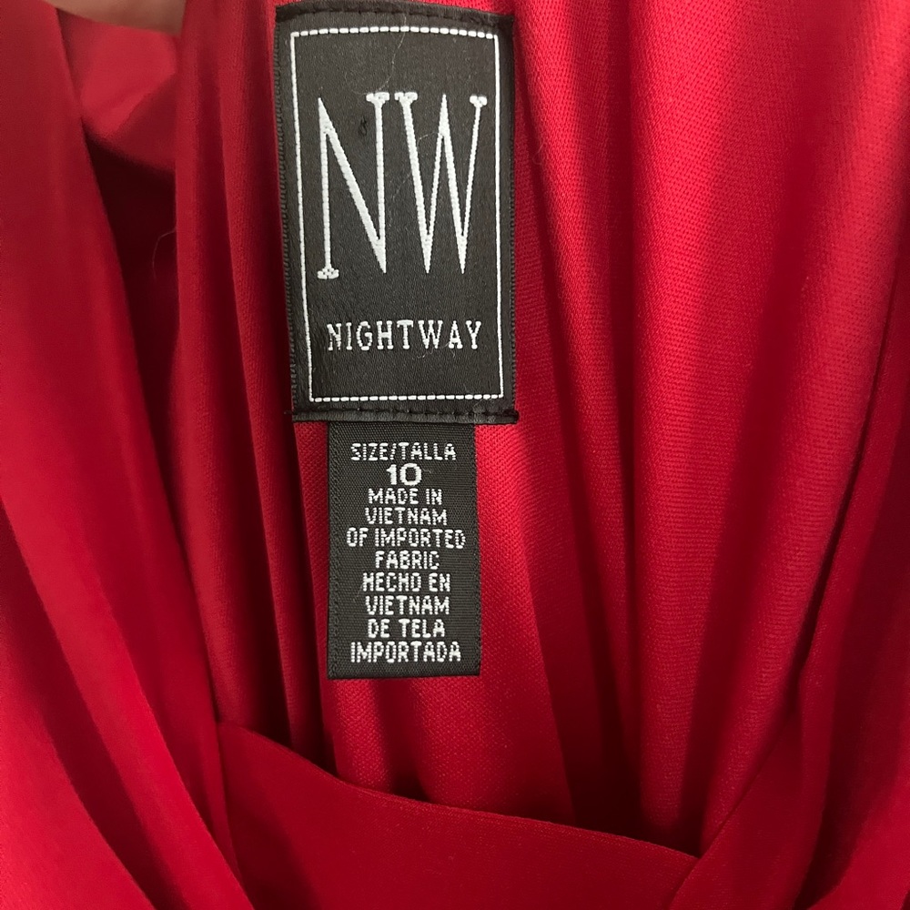 Night Way Collections Red Evening Gown - Picture 7 of 14
